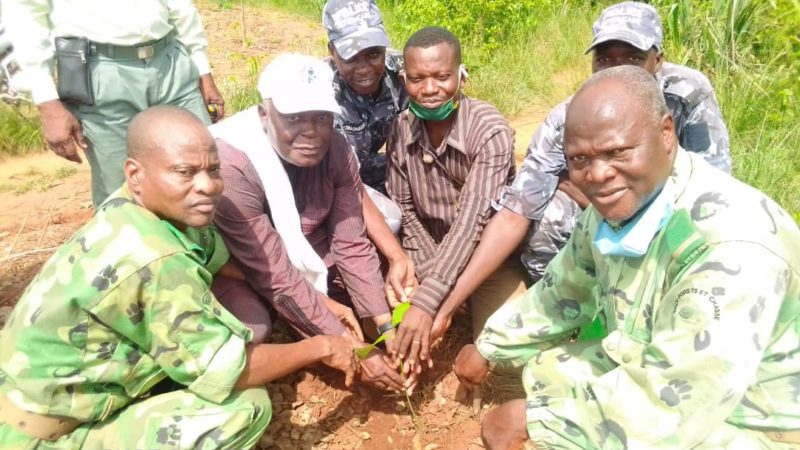 L’HONORABLE ROBERT SOGNIGBE INDIQUE LE MEILLEUR GESTE